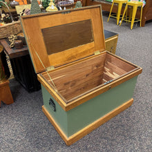 Load image into Gallery viewer, Sea Green Vintage Trunk / Chest (21x25x20)
