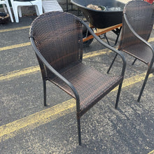 Load image into Gallery viewer, Patio Chair (35x23x26)
