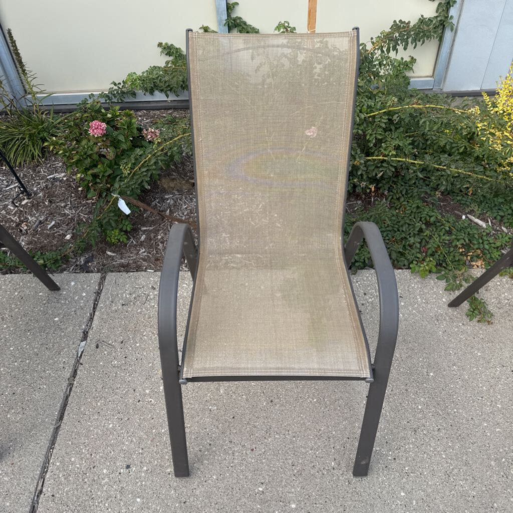 Patio Chair (37x22x32)