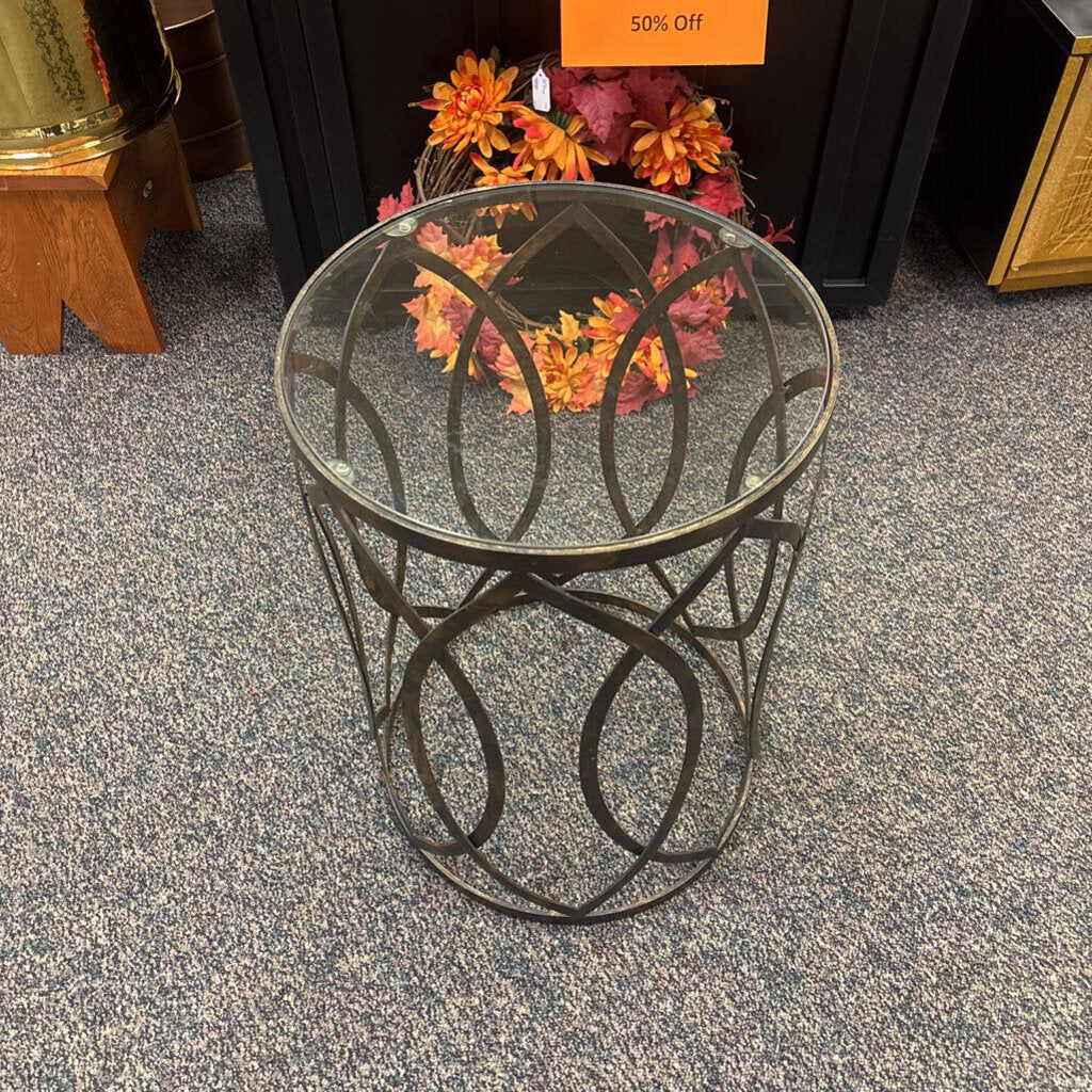 Metal / Glass End Table (22x16)