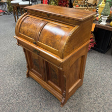 Load image into Gallery viewer, Roll Top Desk (42x32x20)
