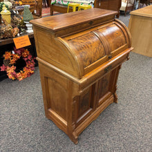 Load image into Gallery viewer, Roll Top Desk (42x32x20)
