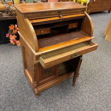 Load image into Gallery viewer, Roll Top Desk (42x32x20)
