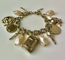 Load image into Gallery viewer, Vintage Goldtone Faux Pearl Pirate Theme Charm Bracelet (7.25&quot;)
