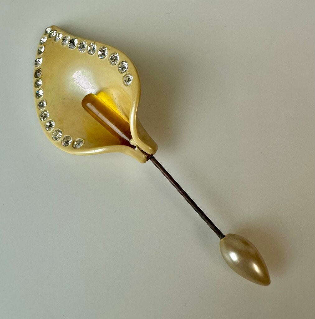 Vintage Bakelite Art Deco Calla Lily Rhinestone Stick Pin (3.75