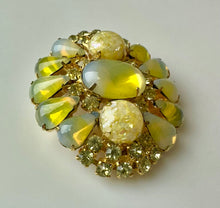 Load image into Gallery viewer, Vintage Juliana Easter Egg Glass Cabochon Rhinestone Brooch Pin (2&quot;)
