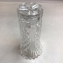 Load image into Gallery viewer, Vintage Crystal Vase (7&quot;)
