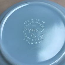 Load image into Gallery viewer, Pyrex Delphite Blue 3 Pc. Nesting Mixing Bowl Set (#401, 402, 403)
