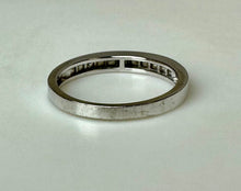 Load image into Gallery viewer, 14K White Gold Cubic Zirconia Ring sz 6.75 (2.3g)
