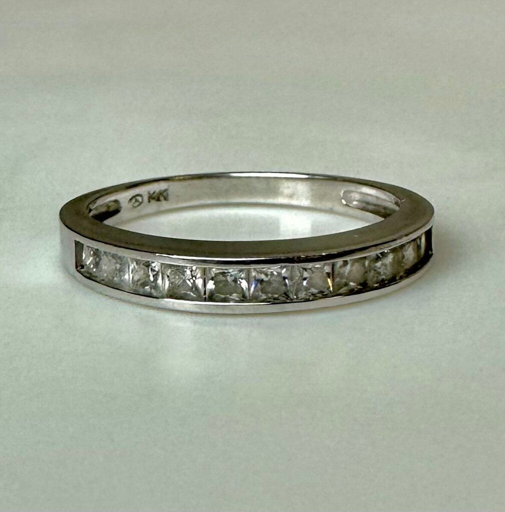 14K White Gold Cubic Zirconia Ring sz 6.75 (2.3g)