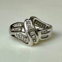 Load image into Gallery viewer, 10K White Gold Diamond Ring sz 7 (3.2g)
