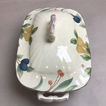 Load image into Gallery viewer, Mikasa Fruit Panorama Tureen wit Lid (4x11x8)
