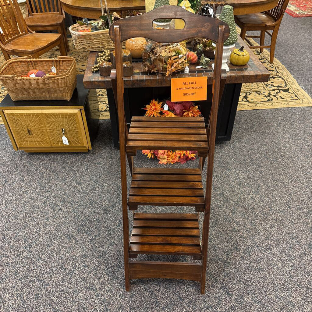 Display Ladder (56x17x28)