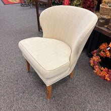 Load image into Gallery viewer, White Slipper Chair (34x30x27)
