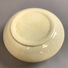 Load image into Gallery viewer, Ceramic Round Serving Bowl with Flower &amp; Fruit Lid (6&quot;)
