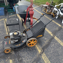 Load image into Gallery viewer, Poulan Pro 22&quot; Lawn Mower
