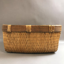 Load image into Gallery viewer, large wicker basket with handles (9x15x20)
