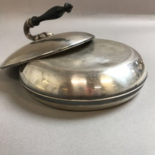 Load image into Gallery viewer, Cresent Silver Plated Dish with Handle on Lid (2x7)
