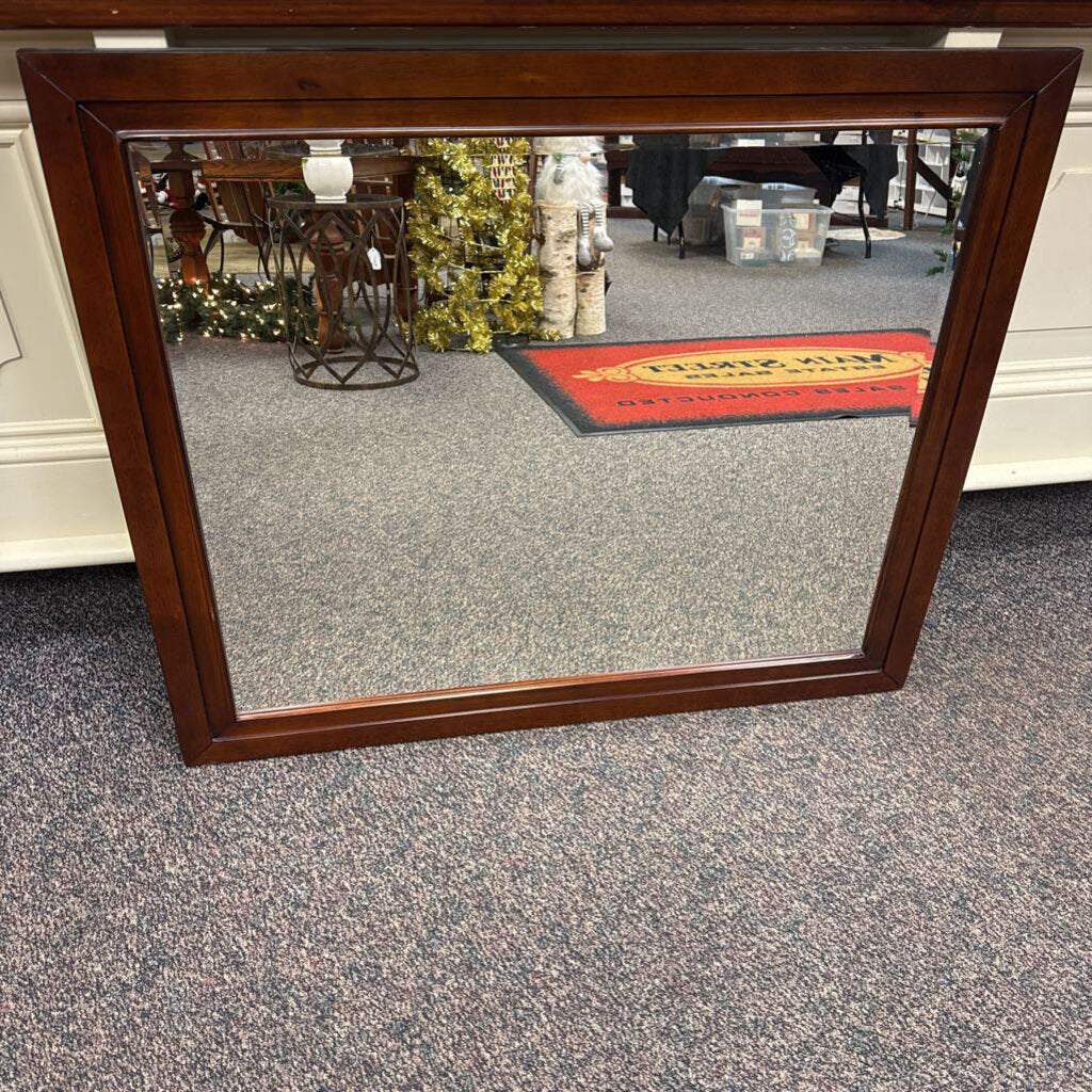 Mirror (35x42)