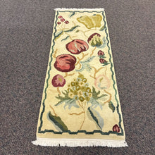 Load image into Gallery viewer, Apple Runner Rug India (29x77)
