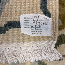 Load image into Gallery viewer, Apple Runner Rug India (29x77)
