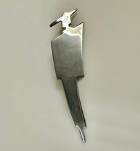 Load image into Gallery viewer, Vintage Sterling Stylized Woman in Hat Brooch Pin (3")
