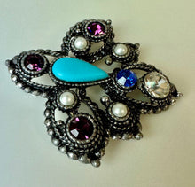 Load image into Gallery viewer, Vintage Sarah Cov Imperial Collection Silvertone Faux Gem &amp; Pearl Brooch Pin w/ Pendant Hook (2.5&quot;)
