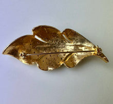 Load image into Gallery viewer, Vintage Bright Green Rhinestone Goldtone Leaf Brooch PIn (2.5&quot;)
