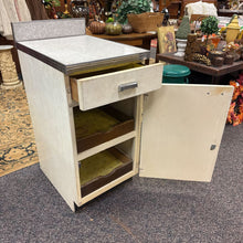 Load image into Gallery viewer, Cabinet/Counter (40x18x25)
