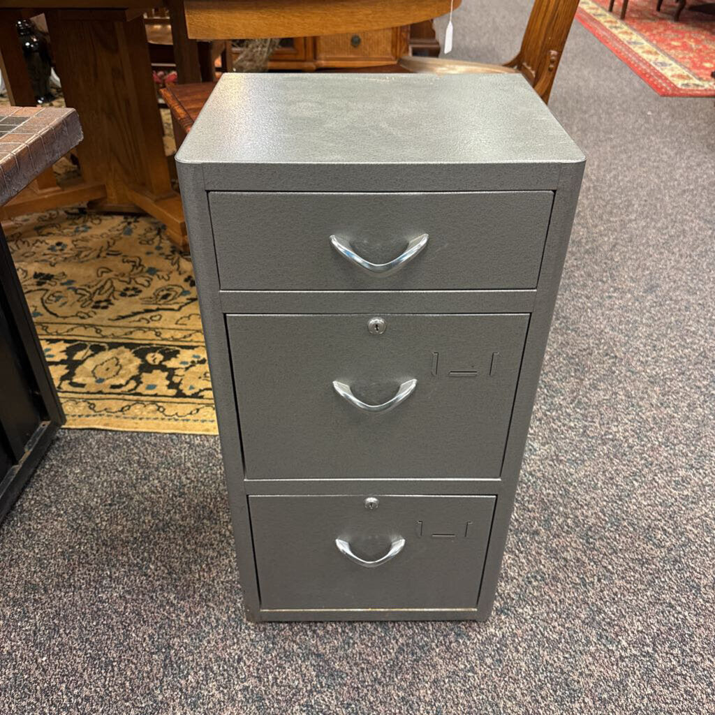 Metal Cabinet (29x15x14)
