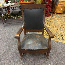 Load image into Gallery viewer, Rocking Chair (38x25x26)
