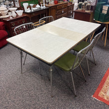 Load image into Gallery viewer, Vintage Kitchen Table (30x36x48) w/12&quot; Leaf and 4 Chairs
