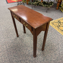 Load image into Gallery viewer, Cherry Entry Table (29x30x12)
