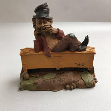 Load image into Gallery viewer, Tom Clark &quot;Hobo&quot; Figurine
