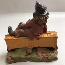 Load image into Gallery viewer, Tom Clark &quot;Hobo&quot; Figurine
