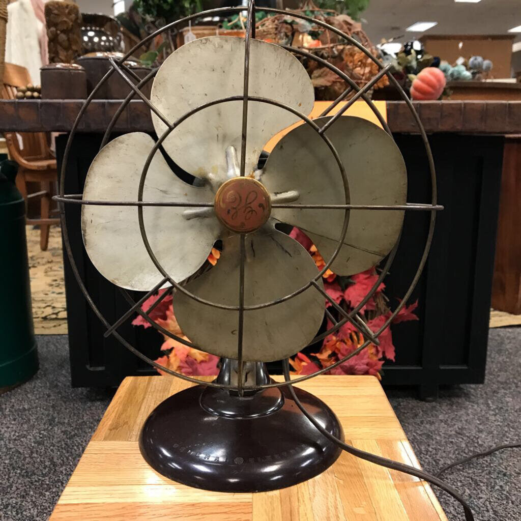 Vintage General Electric Fan (15