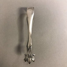 Load image into Gallery viewer, Antique Silver Plated Sugar/Ice Tongs with Claw Grips (6&quot;)
