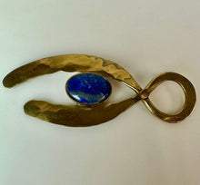 Load image into Gallery viewer, Vintage Hammered Brass Lapis Lazuli Modern Brooch Pin (3.5")
