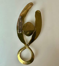 Load image into Gallery viewer, Vintage Hammered Brass Lapis Lazuli Modern Brooch Pin (3.5")
