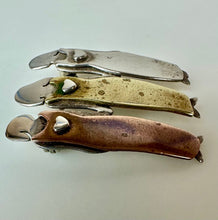 Load image into Gallery viewer, Vintage Far Fetched Sterling Copper Brass Three Sisters Brooch Pin (1.25")
