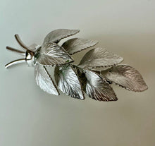Load image into Gallery viewer, Vintage Dixelle Sterling Etched Leaves Brooch Pin (1.75")
