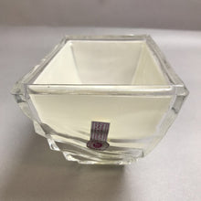 Load image into Gallery viewer, FTD Lead Crystal Planter with Liner (4x6x4)
