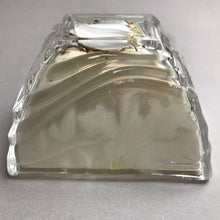 Load image into Gallery viewer, FTD Lead Crystal Planter with Liner (4x6x4)
