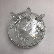 Load image into Gallery viewer, Vintage Glass Footed Bowl with Handle (3x5)
