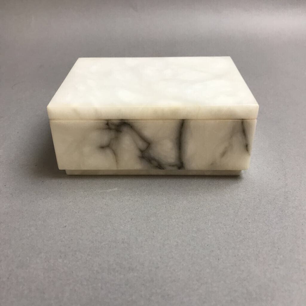Marble Trinket Box (5x4x2)