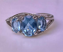Load image into Gallery viewer, Sterling Blue Topaz 3-Stone Ring sz 9
