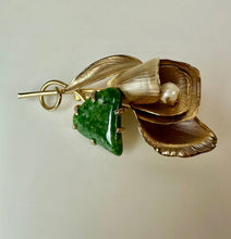 Load image into Gallery viewer, Vintage Goldtone Rose w/ Pearl &amp; Faux Jade Brooch Pin (2.5")
