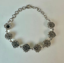 Load image into Gallery viewer, Chuck Clemency STS Sterling Onyx Flower Link Bracelet (7.5&quot;)
