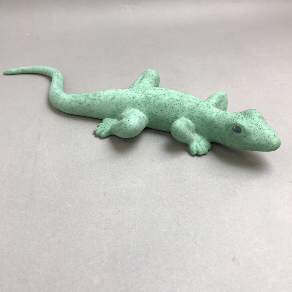 Green Pottery Lizard (15