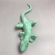 Load image into Gallery viewer, Green Pottery Lizard (15&quot;)
